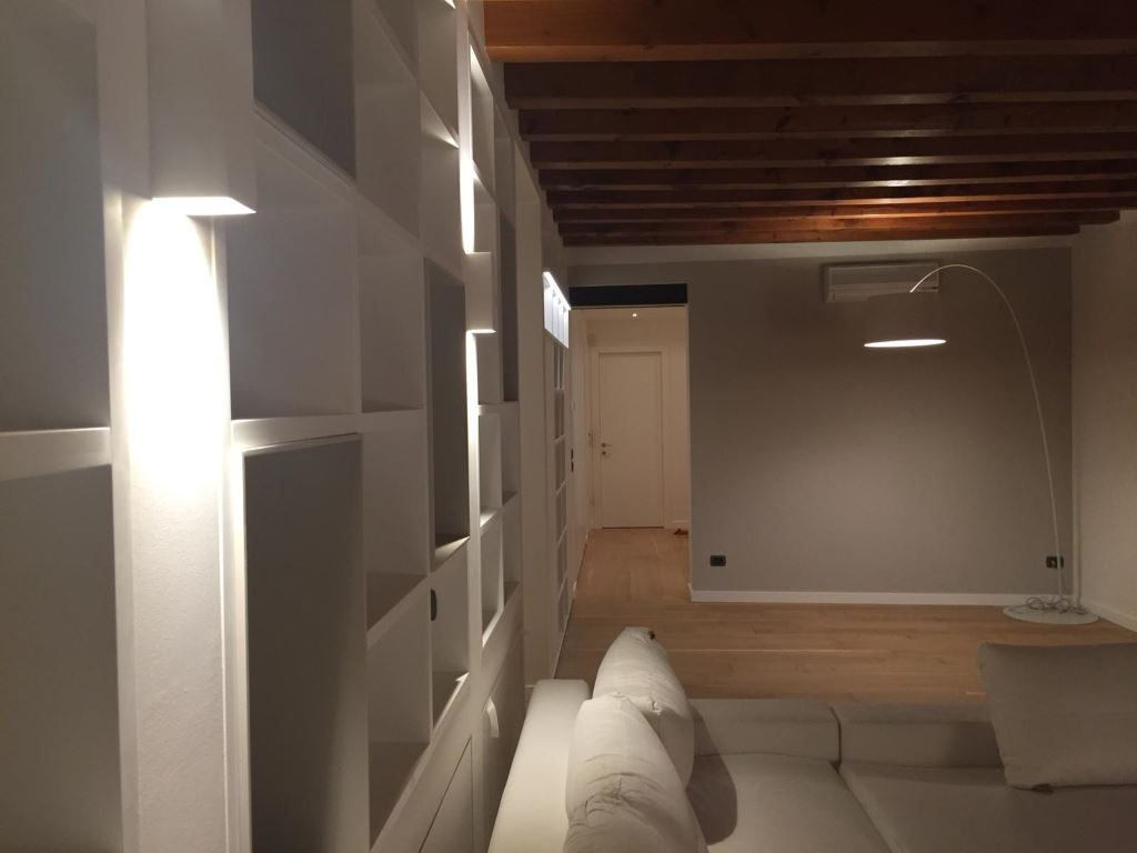 tinteggiatura-interno-appartamento