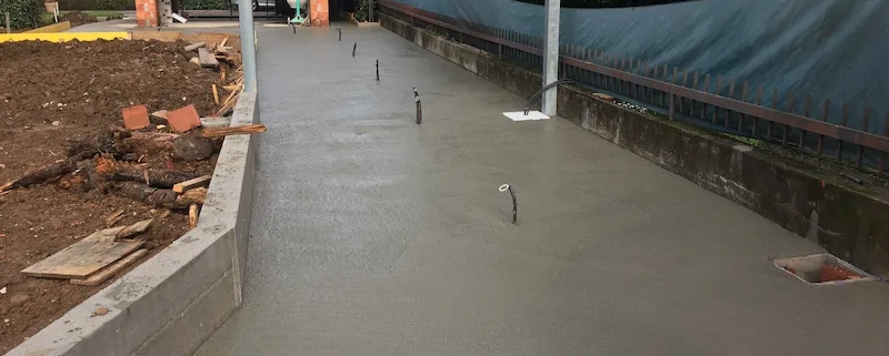 pavimentazione esterna giardino MIlano lavori betone