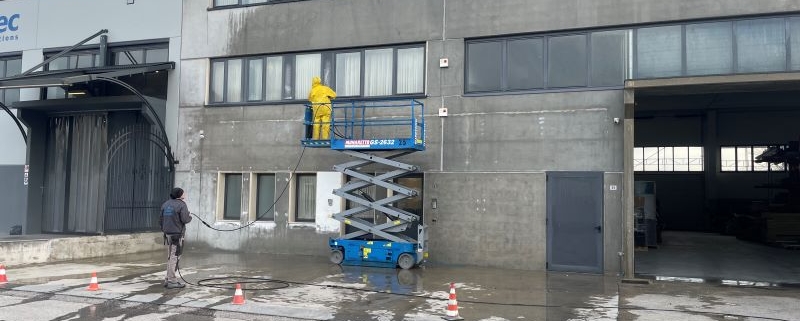 pitturazione esterni preparazione magazino Vicenza